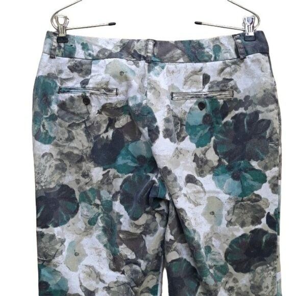 Larry Levine Cotton Camo Floral Low Rise Tapered Crop Pants Tan Green Sz 8 - Picture 7 of 8
